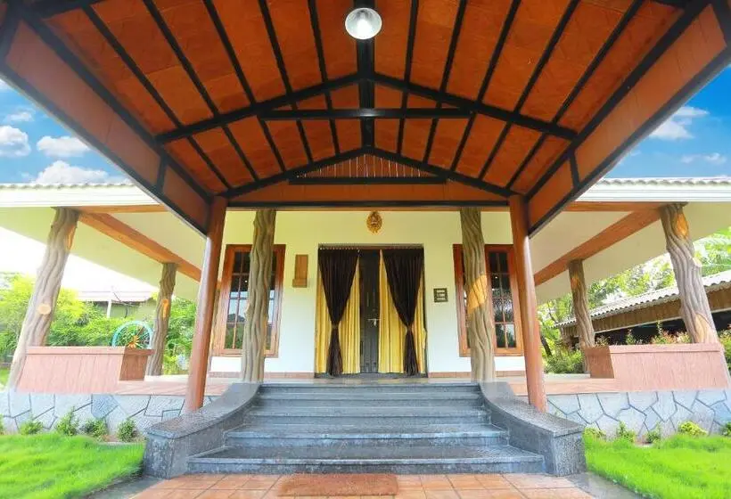 スーペリアファミリールーム, Selvamathi Farm Resorts