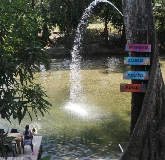 דירת חדר, Hostal La Macarena