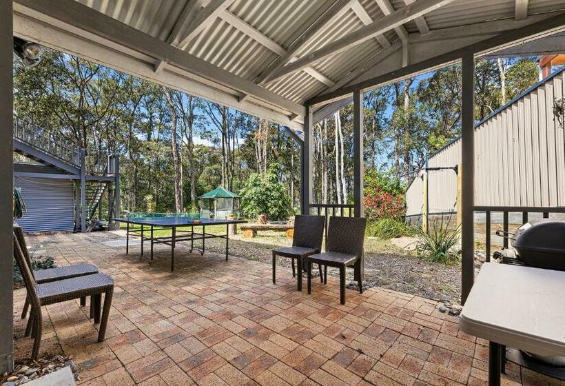 דירת חדר בקומת קרקע, Wave Haven