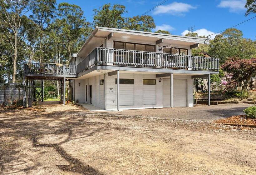 דירת חדר בקומת קרקע, Wave Haven