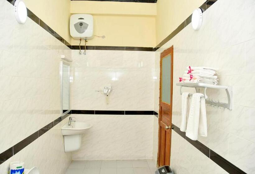 标准间, Minara Miwili   Forodhani Park