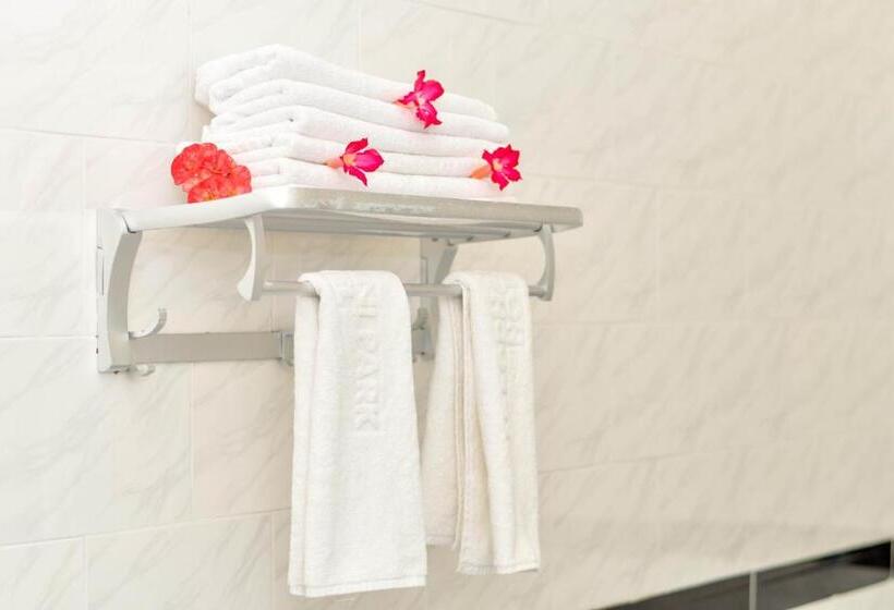 标准间, Minara Miwili   Forodhani Park