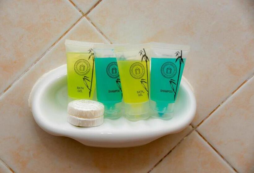 带阳台的三人标准间, Minara Miwili   Forodhani Park