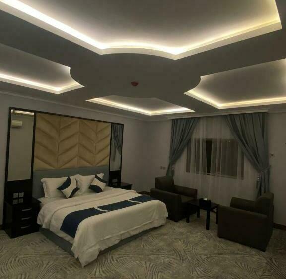 غرفة عائلية مطلّة علي الحديقة, قرين فيو