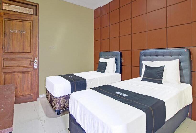 Номер Deluxe, Collection O 91666 Meyli Guesthouse