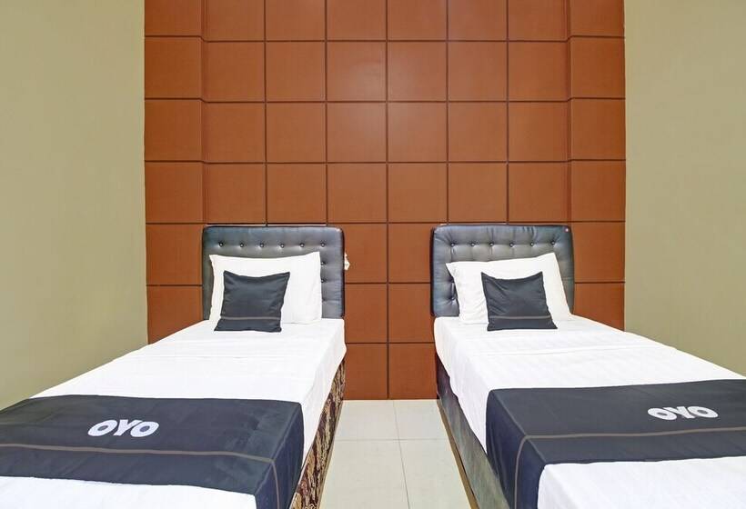 Номер Deluxe, Collection O 91666 Meyli Guesthouse