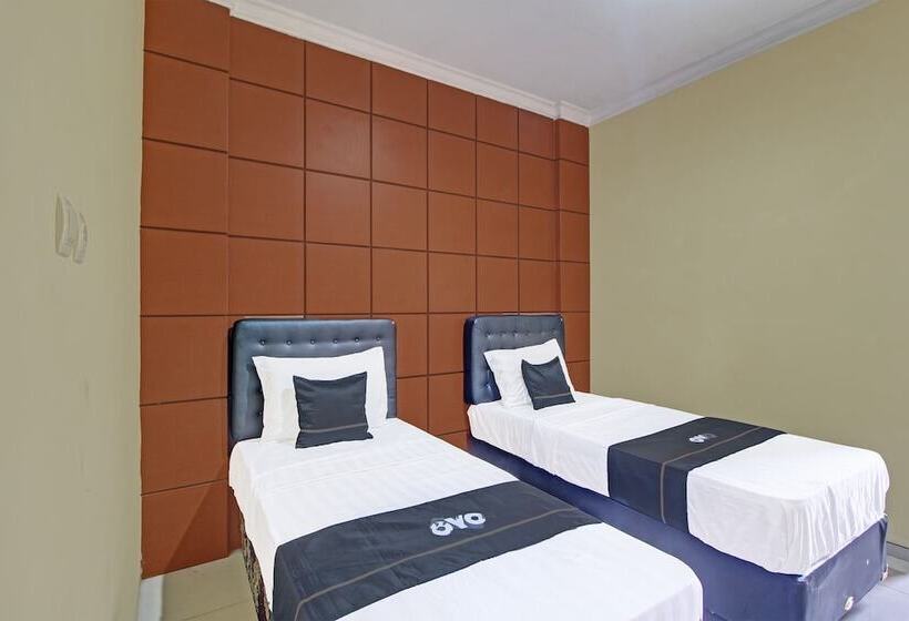 Номер Deluxe, Collection O 91666 Meyli Guesthouse