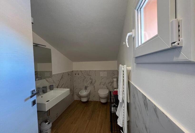 اتاق استاندارد, Guest House All 83