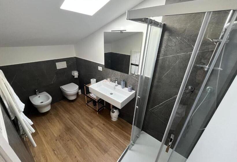 اتاق استاندارد چهار تخته, Guest House All 83