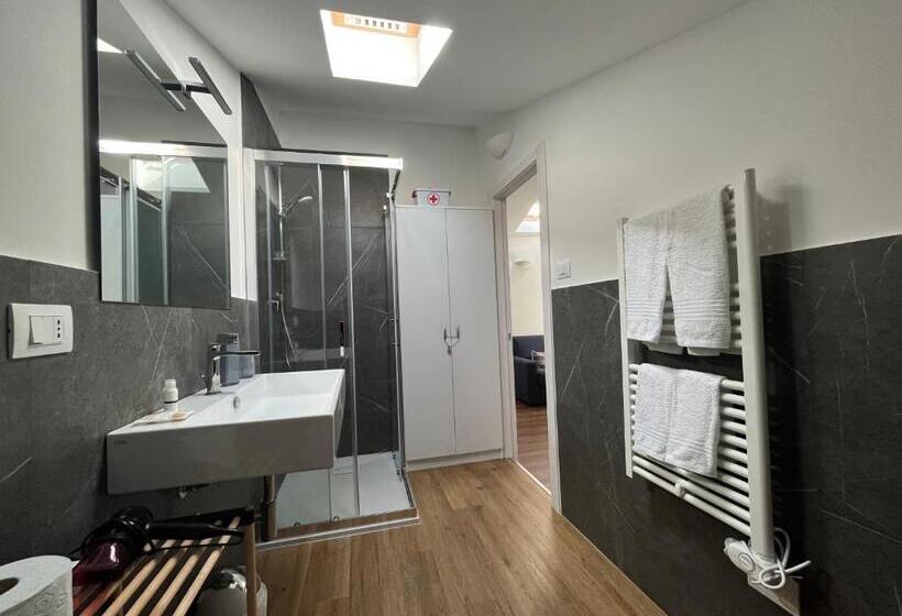 اتاق استاندارد چهار تخته, Guest House All 83