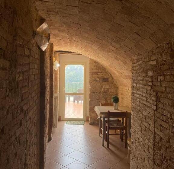 חדר סטנדרט לארבעה, Il Castello Di Atessa