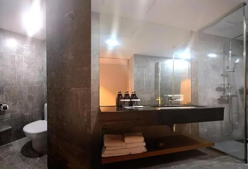 オーシャンビュージュニアスイート, Saint Beach