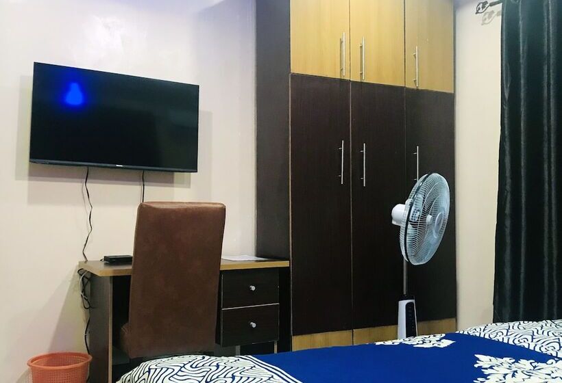 اتاق استاندارد, Umbrella Properties   Eleyele Ibadan