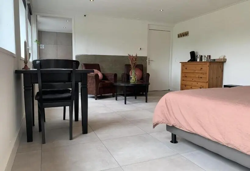 ガーデンビュースタンダードルーム, Bed & Breakfast ‘tuus Op Tessel’