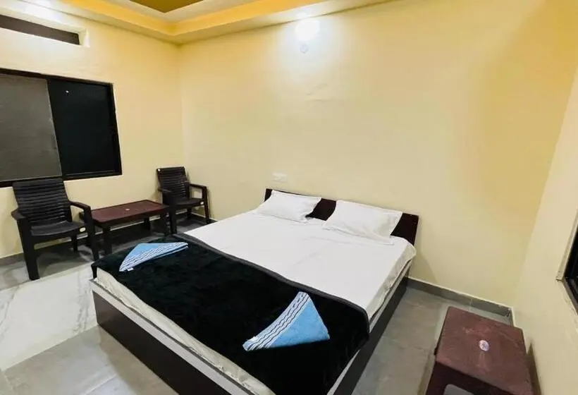 デラックスルーム, Greenstone Resort Hampi
