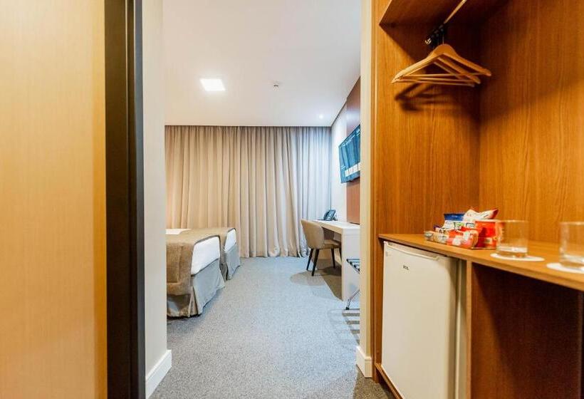 スーペリアールーム, Royal Tulip Holambra