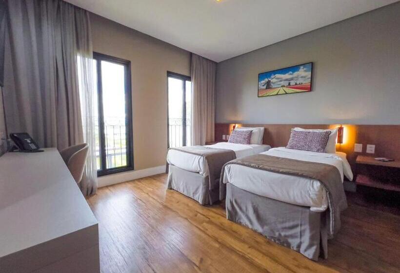 スーペリアールーム, Royal Tulip Holambra