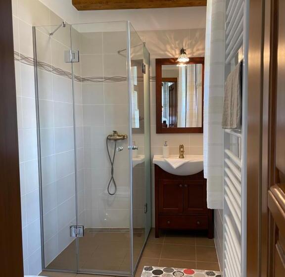 شاليه غرفة نوم واحدة, Kis Duna Vendégház