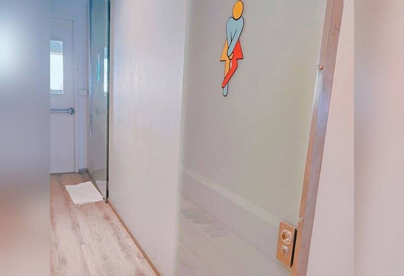 Номер Стандарт Совместная Ванная, Icon Hotel Hatyai