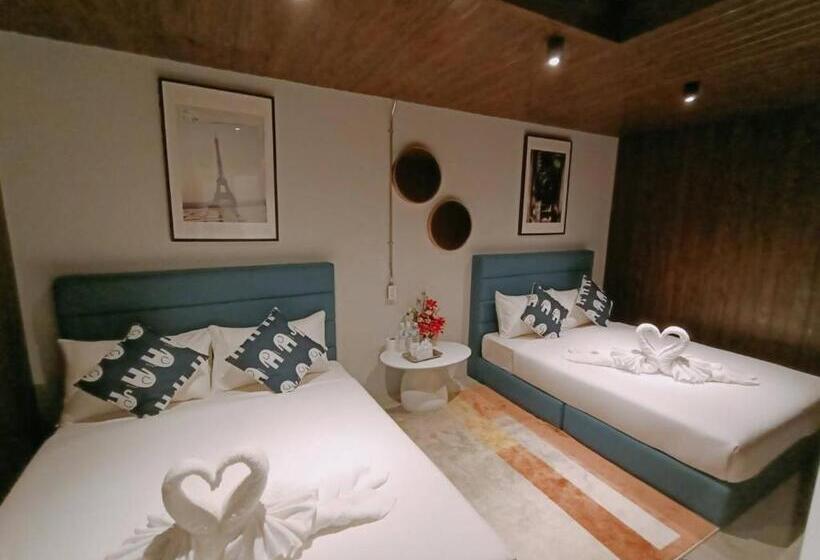 Четырехместный Номер Стандарт, Icon Hotel Hatyai