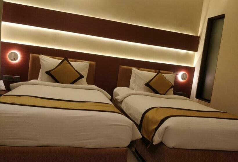 חדר סופריור, Golden Retreat