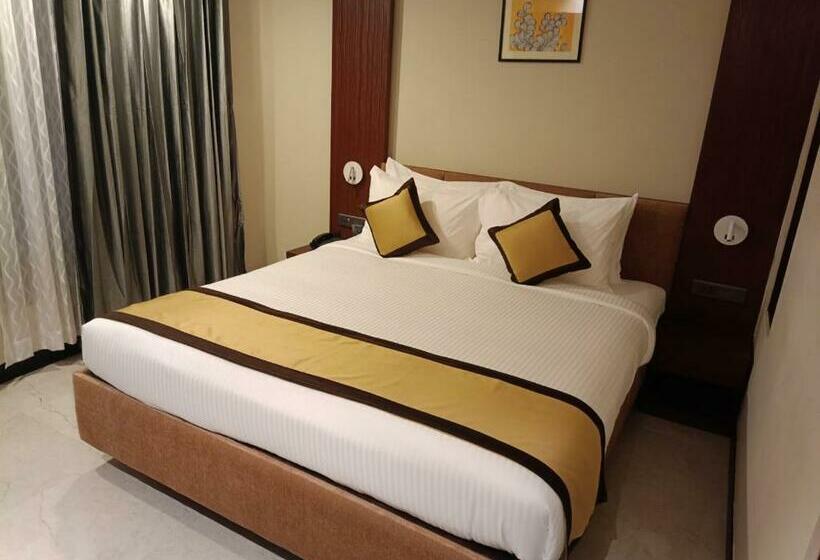 חדר סופריור, Golden Retreat