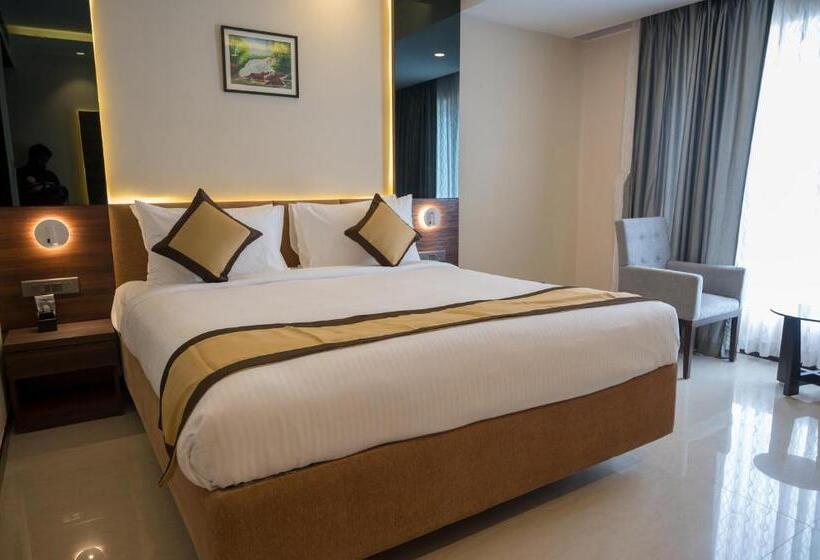 חדר דלוקס, Golden Retreat