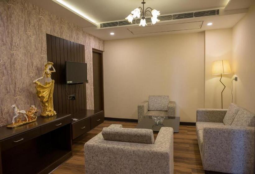 סוויטת סופריור, Golden Retreat