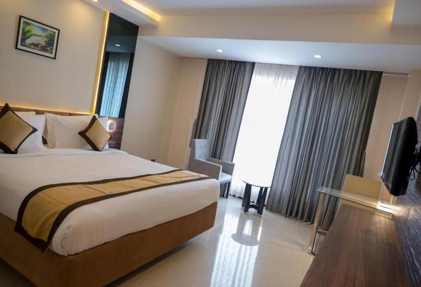 חדר דלוקס, Golden Retreat