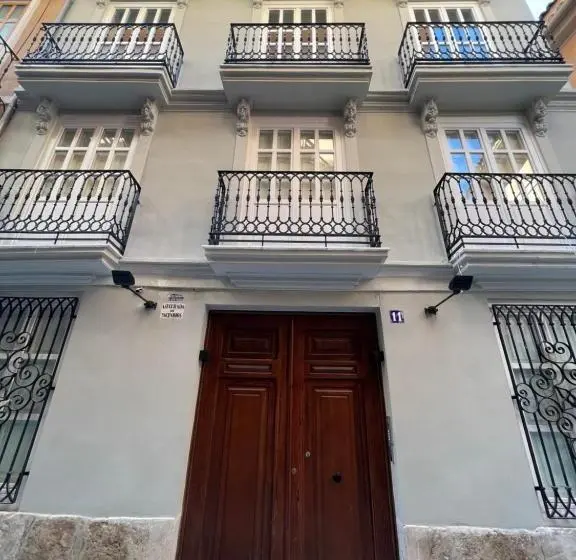 آپارتمان سوپریور 1 خوابه, Old Town Flats Casa Del Bisbe