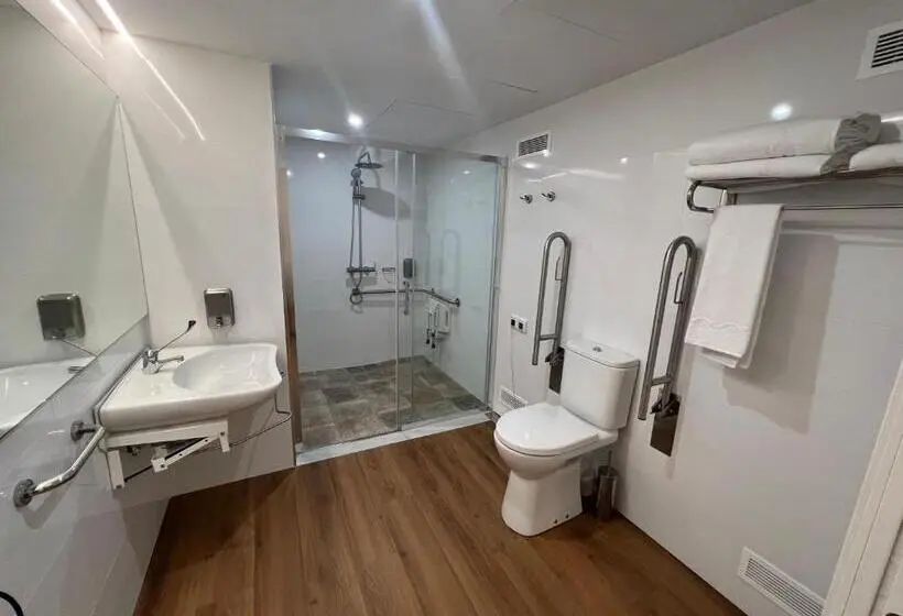 آپارتمان 1 خوابه همکف, Old Town Flats Casa Del Bisbe