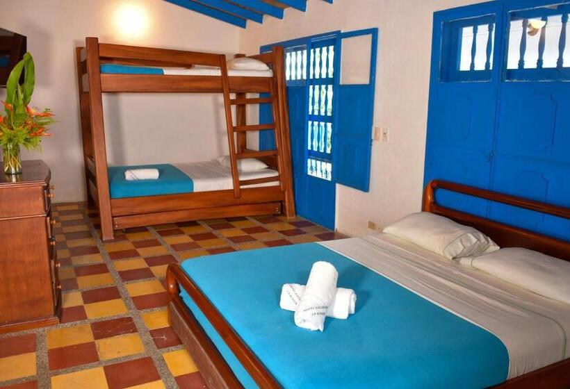 חדר דלוקס לשלושה, Hacienda La Bonita