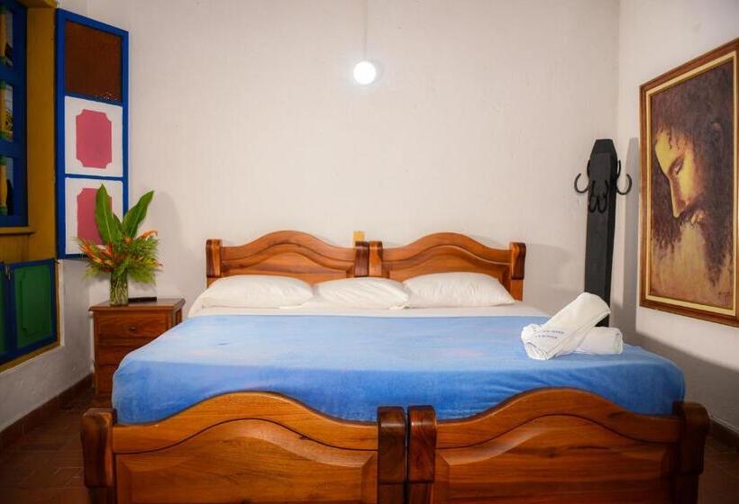 סוויטה עם מרפסת, Hacienda La Bonita