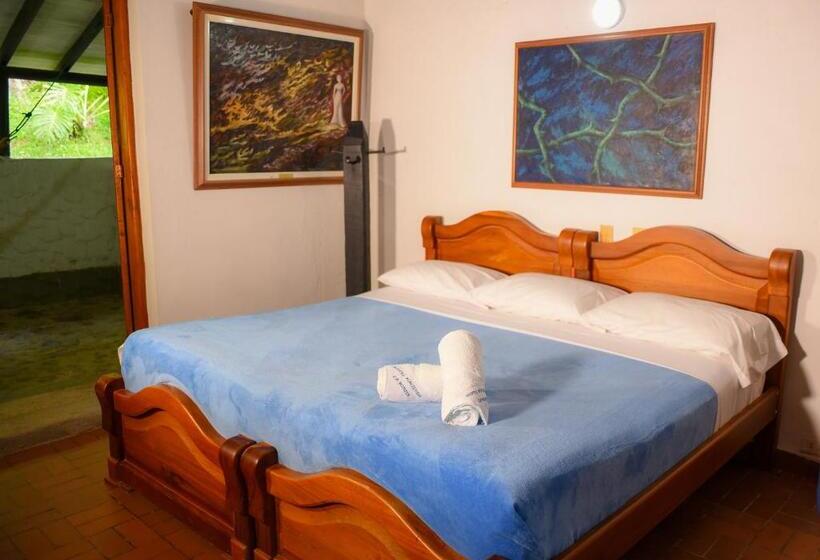 סוויטה עם מרפסת, Hacienda La Bonita