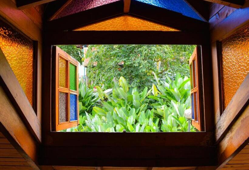 דירת שני חדרים, Hacienda La Bonita