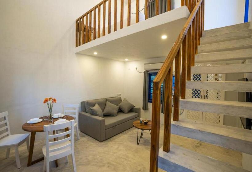 סוויטה נוף לים, Greek Bay