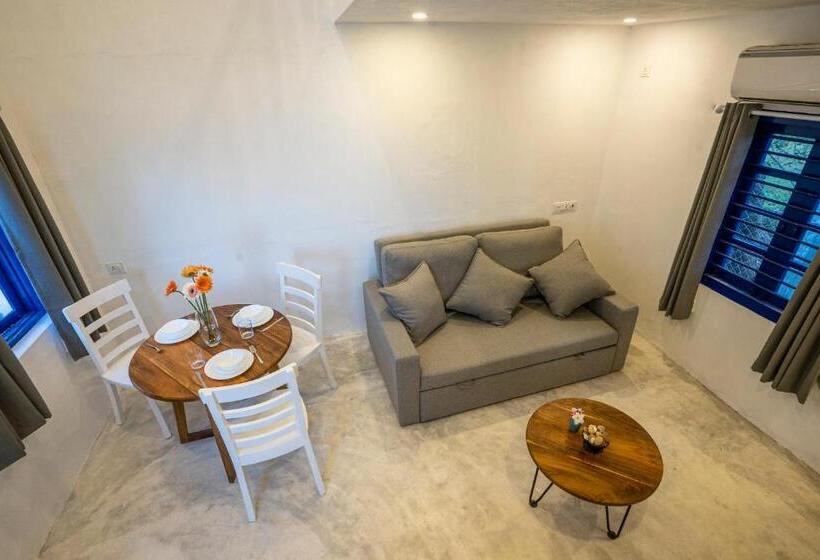 סוויטה נוף לים, Greek Bay