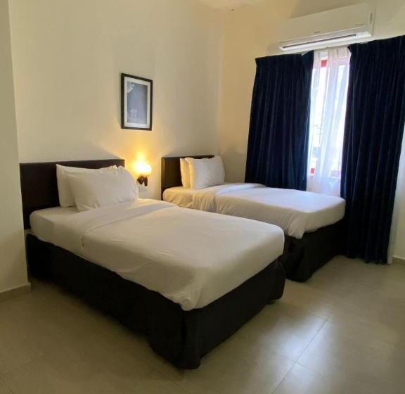 اتاق استاندارد, Art Hotel Downtown