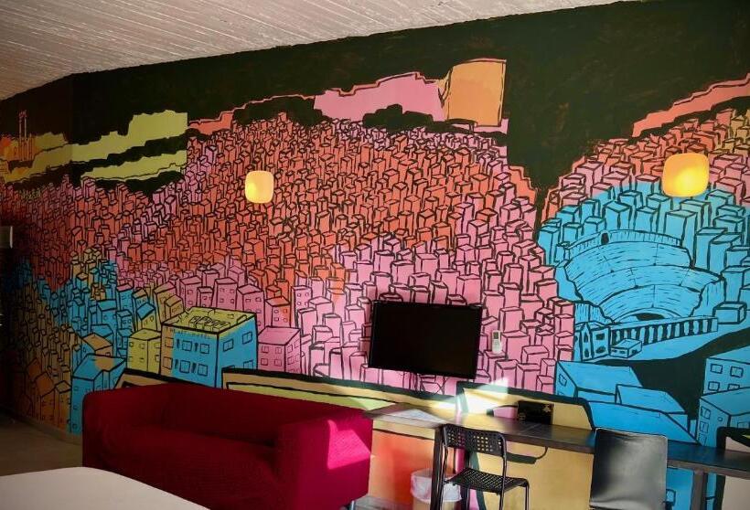 اتاق پریمیوم با بالکن, Art Hotel Downtown