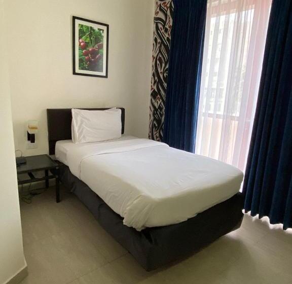 اتاق استاندارد یک نفره, Art Hotel Downtown