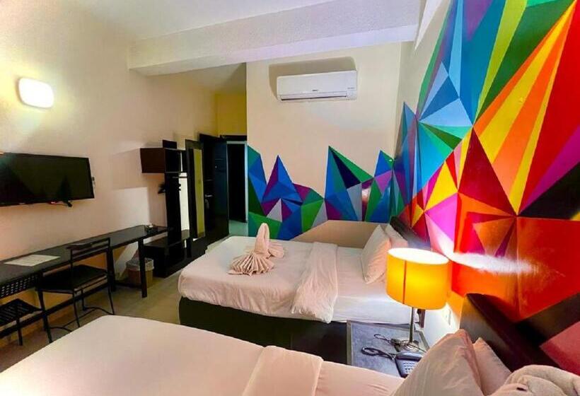 اتاق استاندارد, Art Hotel Downtown