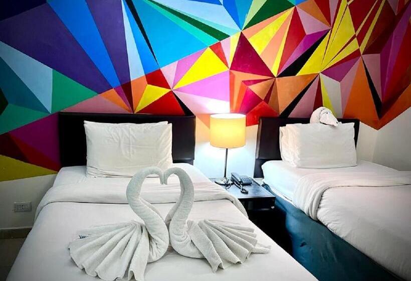 اتاق استاندارد, Art Hotel Downtown