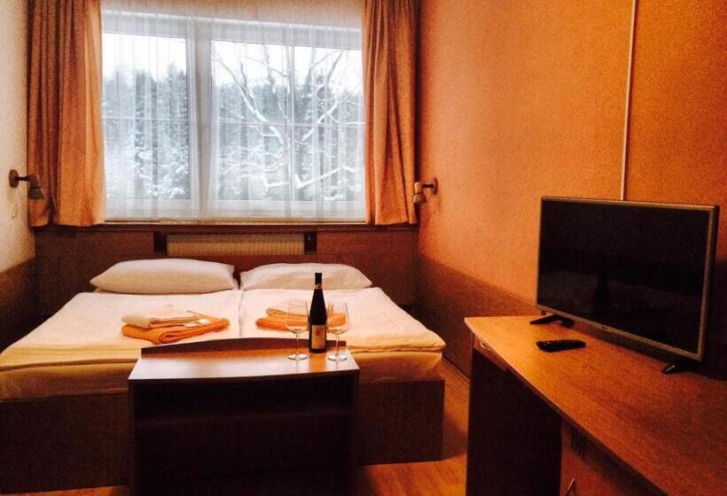 Standard Szoba, Annahof