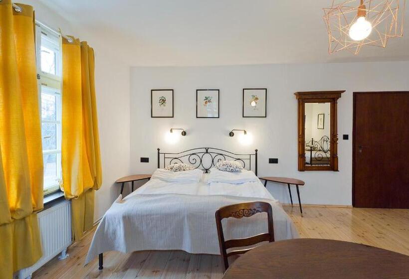 דירת חדר, Barokowy Zakątek