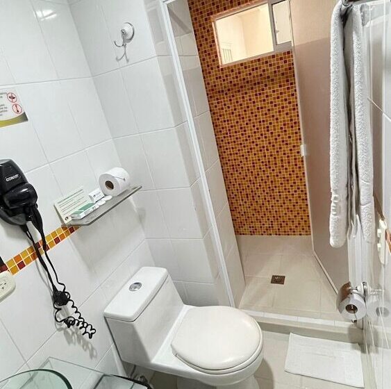 חדר סטנדרט, Cabecera Country