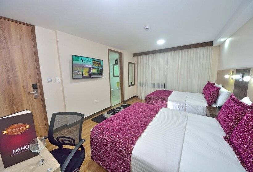 חדר סופריור, Cabecera Country