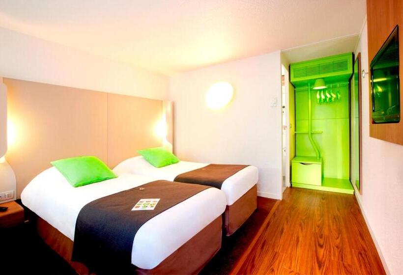 غرفة قياسية ثلاثية, Campanile Annemasse Gare– Genève