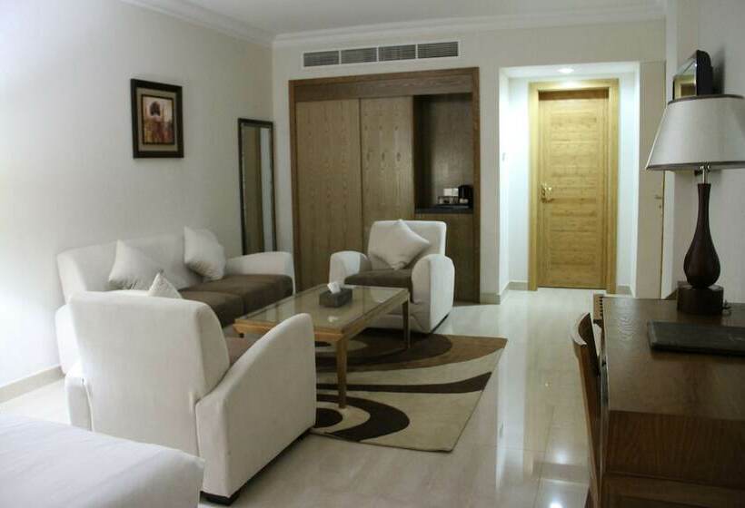 سوییت جونیور, City Center