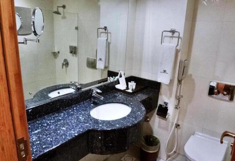 اتاق سوپریور با تخت بزرگ, City Center