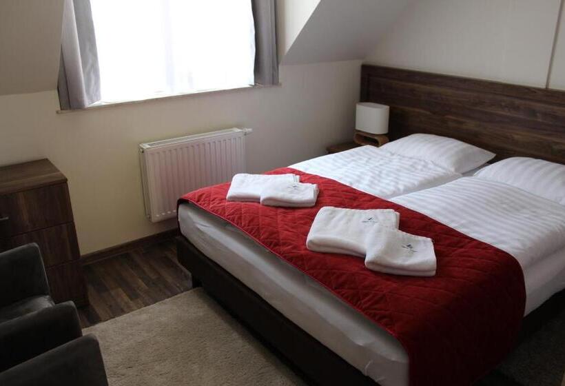 침실 2개 아파트, Dobry Klimat